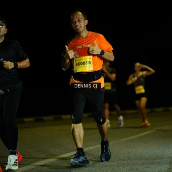 Runner Photo 3082153