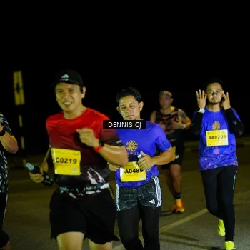 Runner Photo 3082393