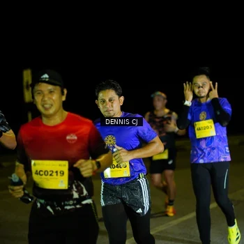 Runner Photo 3082396