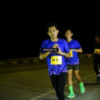 Runner Photo 3082410