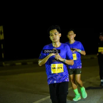 Runner Photo 3082411