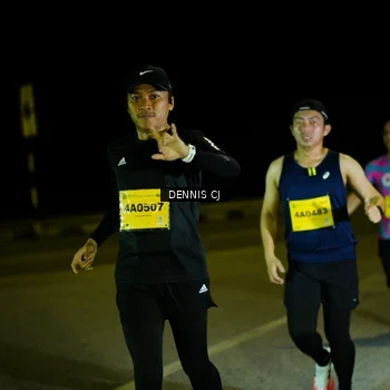 Runner Photo 3082431