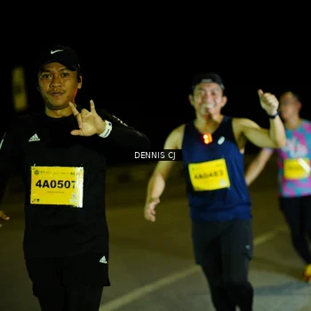 Runner Photo 3082435