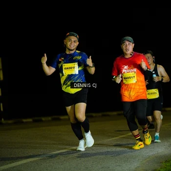 Runner Photo 3082472