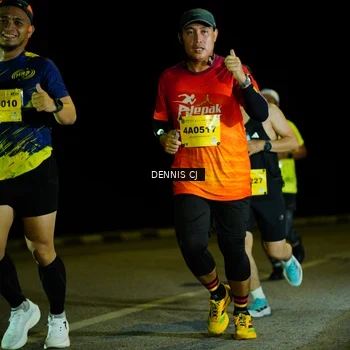 Runner Photo 3082483