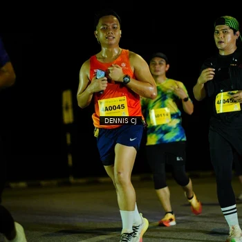 Runner Photo 3082535