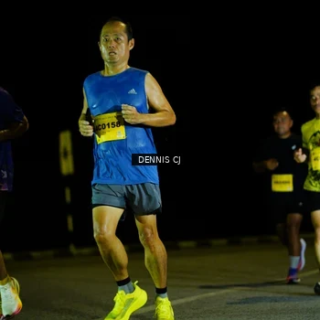 Runner Photo 3082615