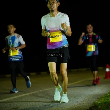 Runner Photo 3082660