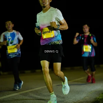 Runner Photo 3082665