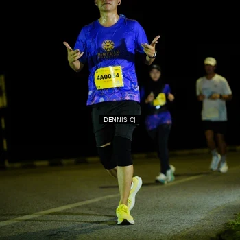 Runner Photo 3082679