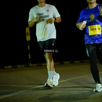 Runner Photo 3082689