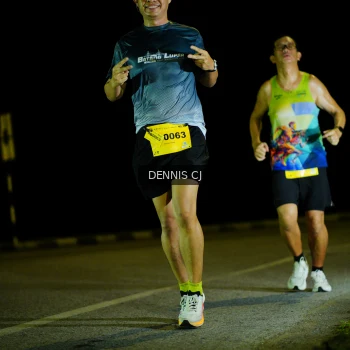 Runner Photo 3082702