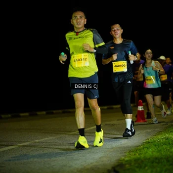 Runner Photo 3082719