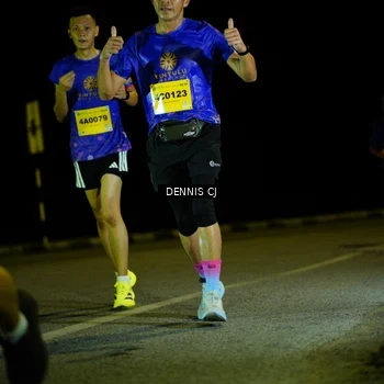 Runner Photo 3082735