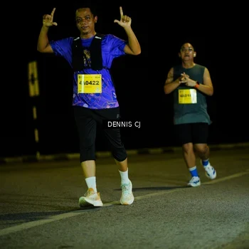 Runner Photo 3082906
