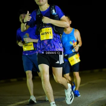 Runner Photo 3083005