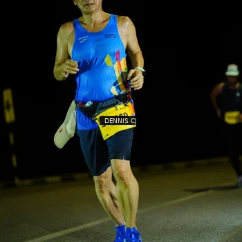 Runner Photo 3083009