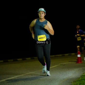 Runner Photo 3083018