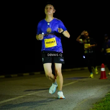 Runner Photo 3083031