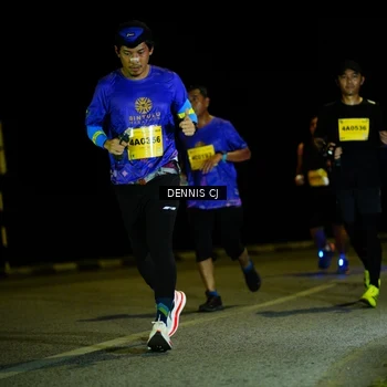 Runner Photo 3083066