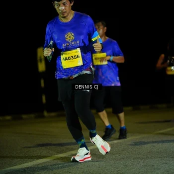 Runner Photo 3083076