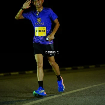 Runner Photo 3083104