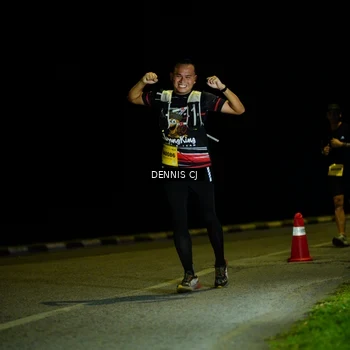Runner Photo 3083115