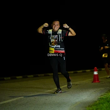Runner Photo 3083119