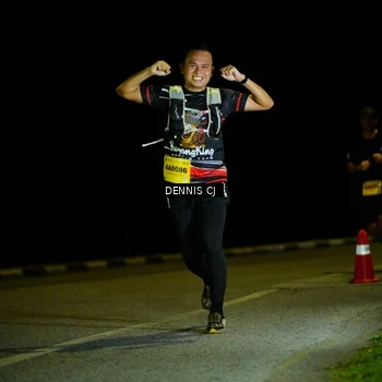 Runner Photo 3083123