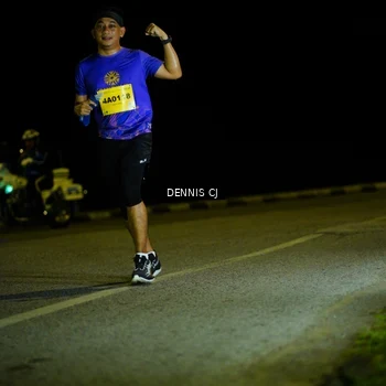Runner Photo 3083156