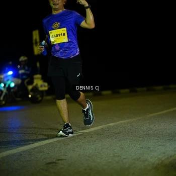 Runner Photo 3083165