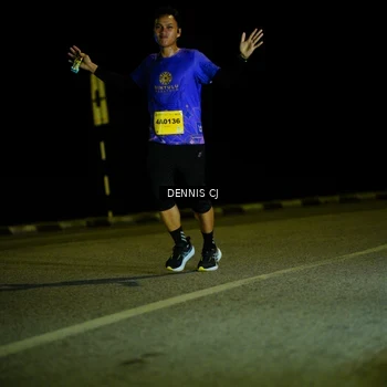 Runner Photo 3083194