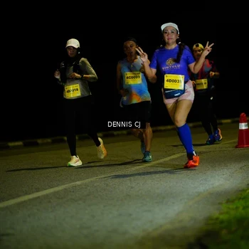 Runner Photo 3083206
