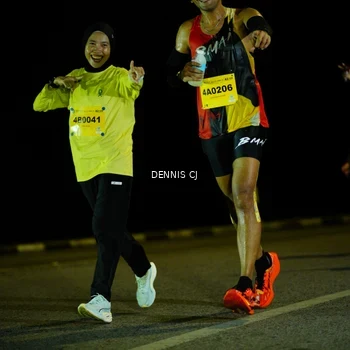 Runner Photo 3083296