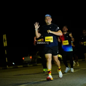 Runner Photo 3083334
