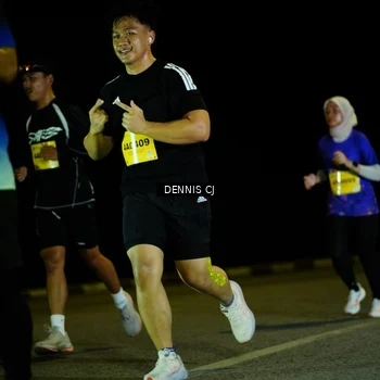 Runner Photo 3083364