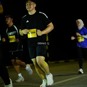 Runner Photo 3083368