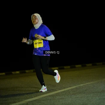 Runner Photo 3083374