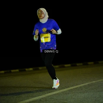 Runner Photo 3083376