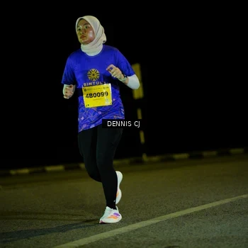 Runner Photo 3083378