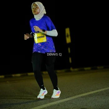 Runner Photo 3083380