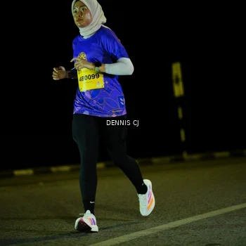 Runner Photo 3083382