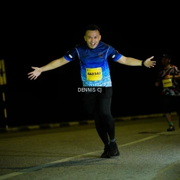 Runner Photo 3083393