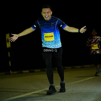 Runner Photo 3083398