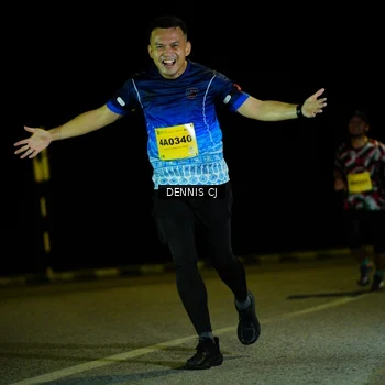 Runner Photo 3083399