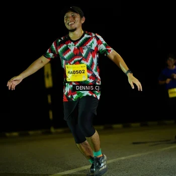 Runner Photo 3083416