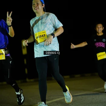 Runner Photo 3083431