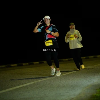 Runner Photo 3083528