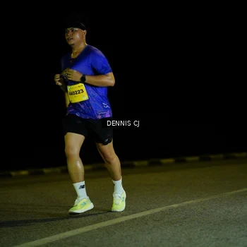 Runner Photo 3083555