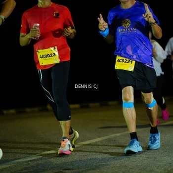 Runner Photo 3083576
